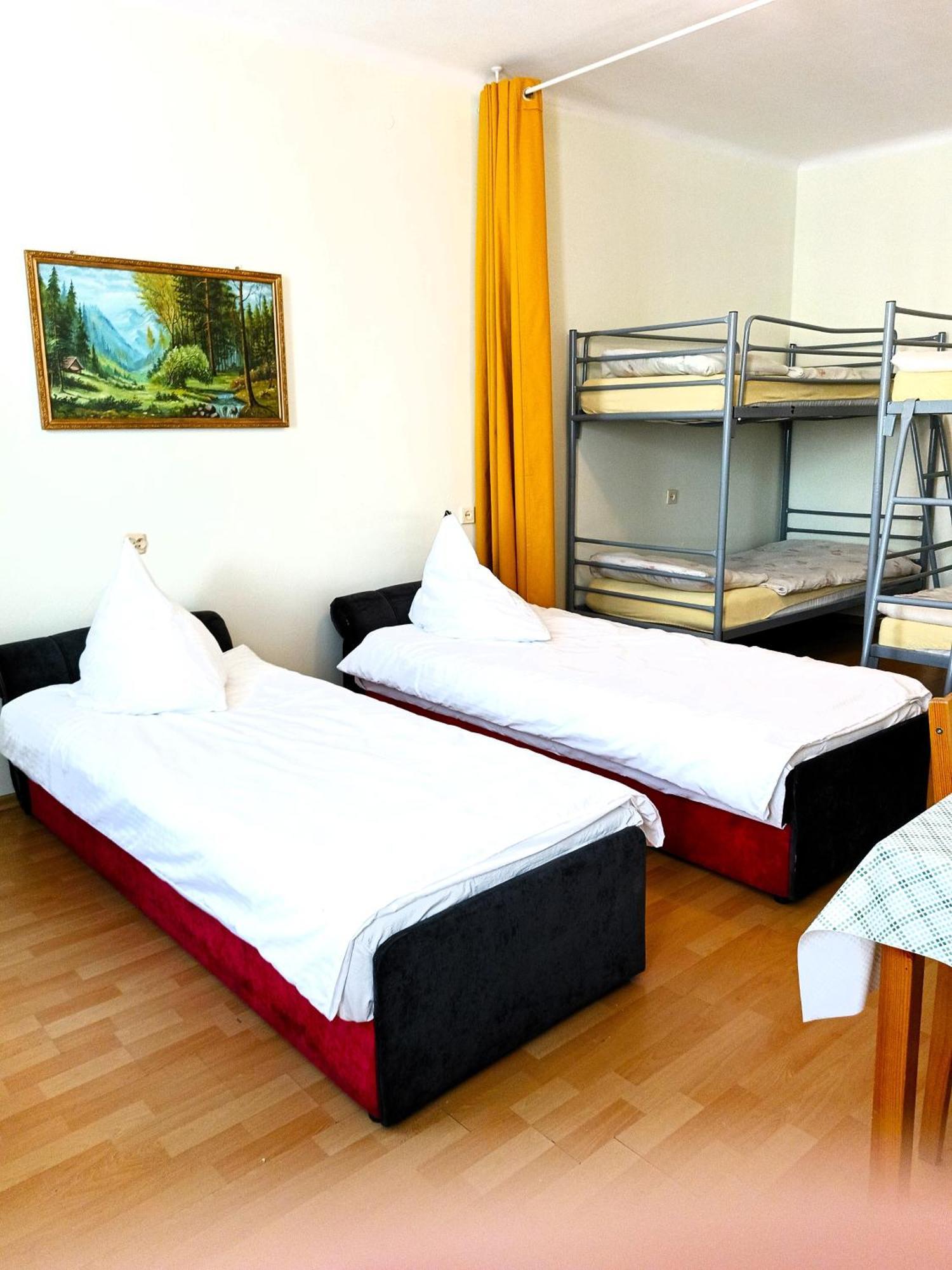 Hostel Omega Rzeszow Dış mekan fotoğraf