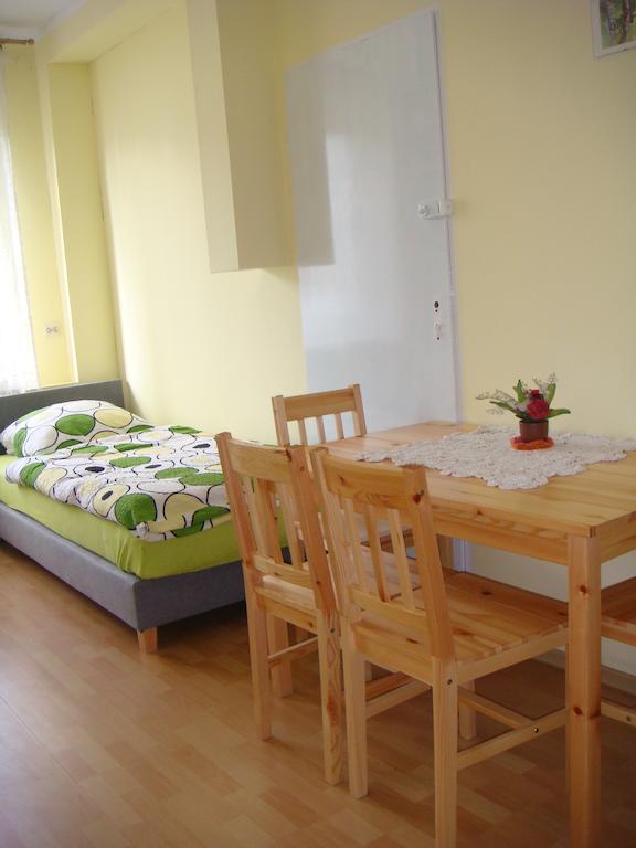 Hostel Omega Rzeszow Dış mekan fotoğraf